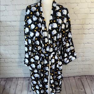 Sleepy Sheep and Stars Black Robe. Kimono style. New with tags